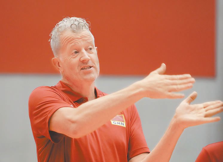 海宁力图打造团队排球理念,带领中国男排通过