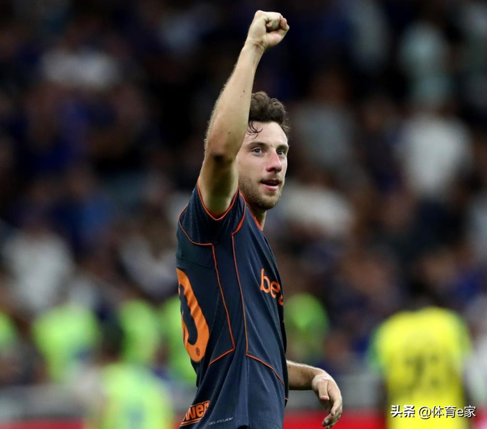 卡洛斯·奥古斯托续约悬而未决，罗马或成替代方