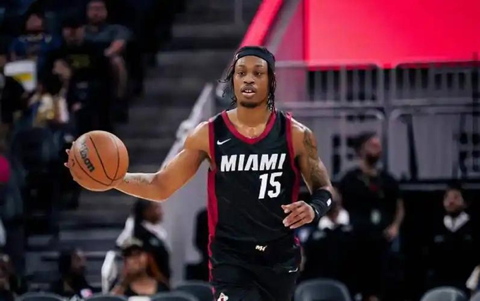 北京首钢季后赛前补强引援 裁掉贝利签约威廉姆