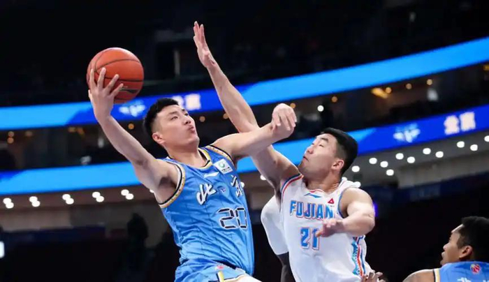 北京首钢季后赛前补强引援 裁掉贝利签约威廉姆